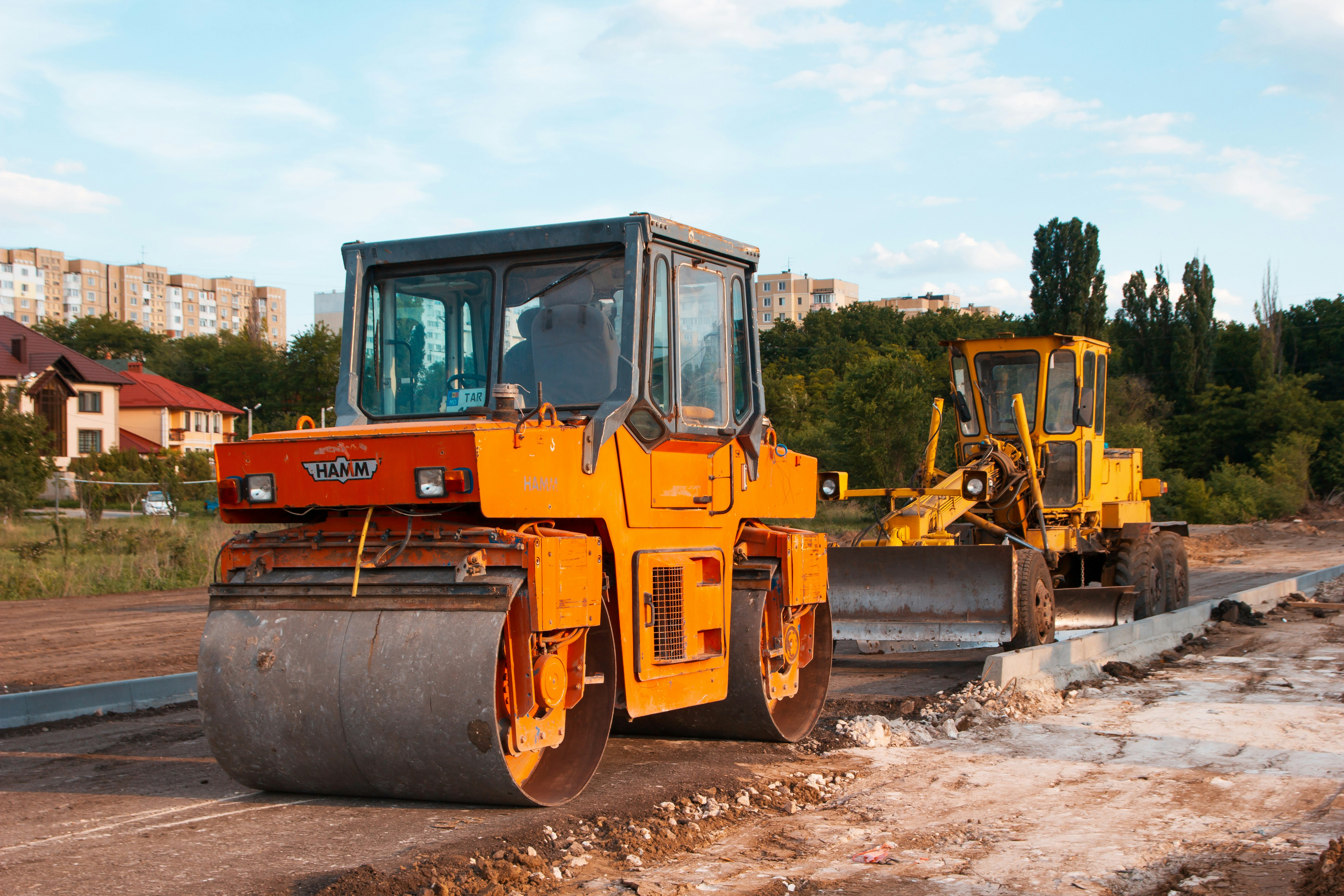 UPRRDA Package 6152 road construction
