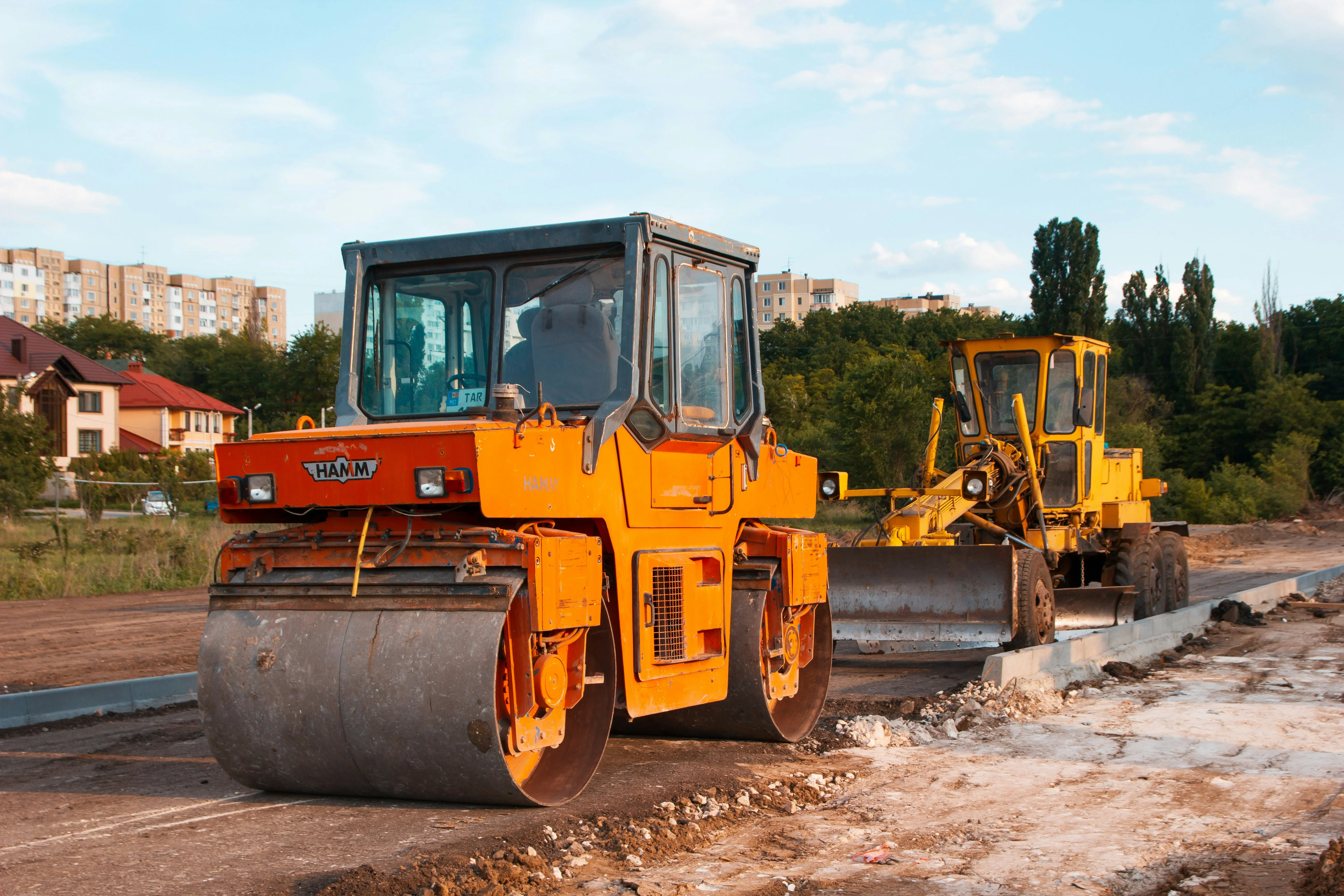 UPRRDA Package 6152 road construction